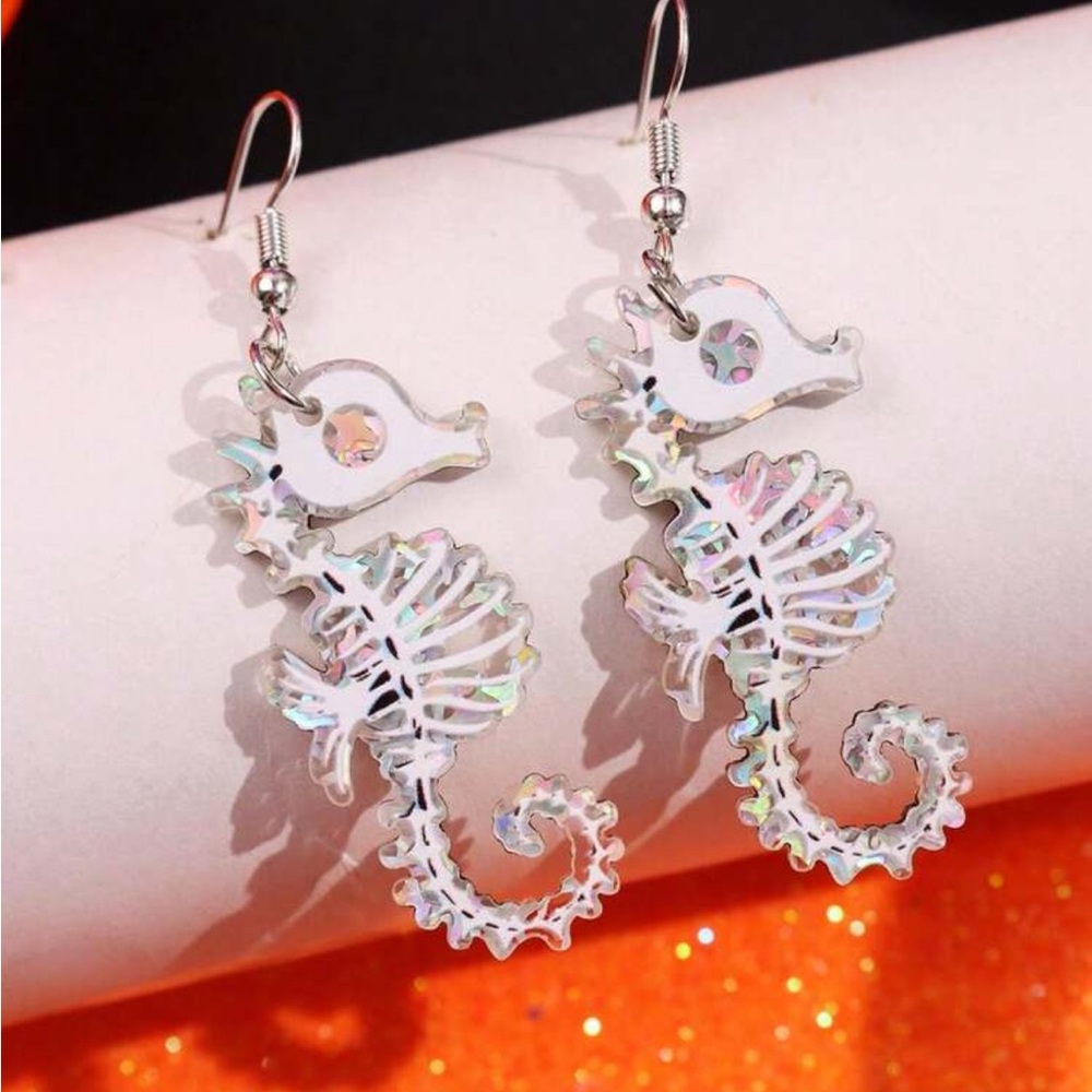 Silver Seahorse‎ Earrings